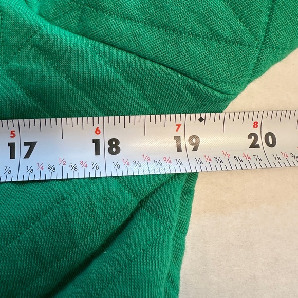 JODIFL Size Medium Ricrac Quilted Textured Peplum Top Green Balloon Sleeves - Picture 7 of 8